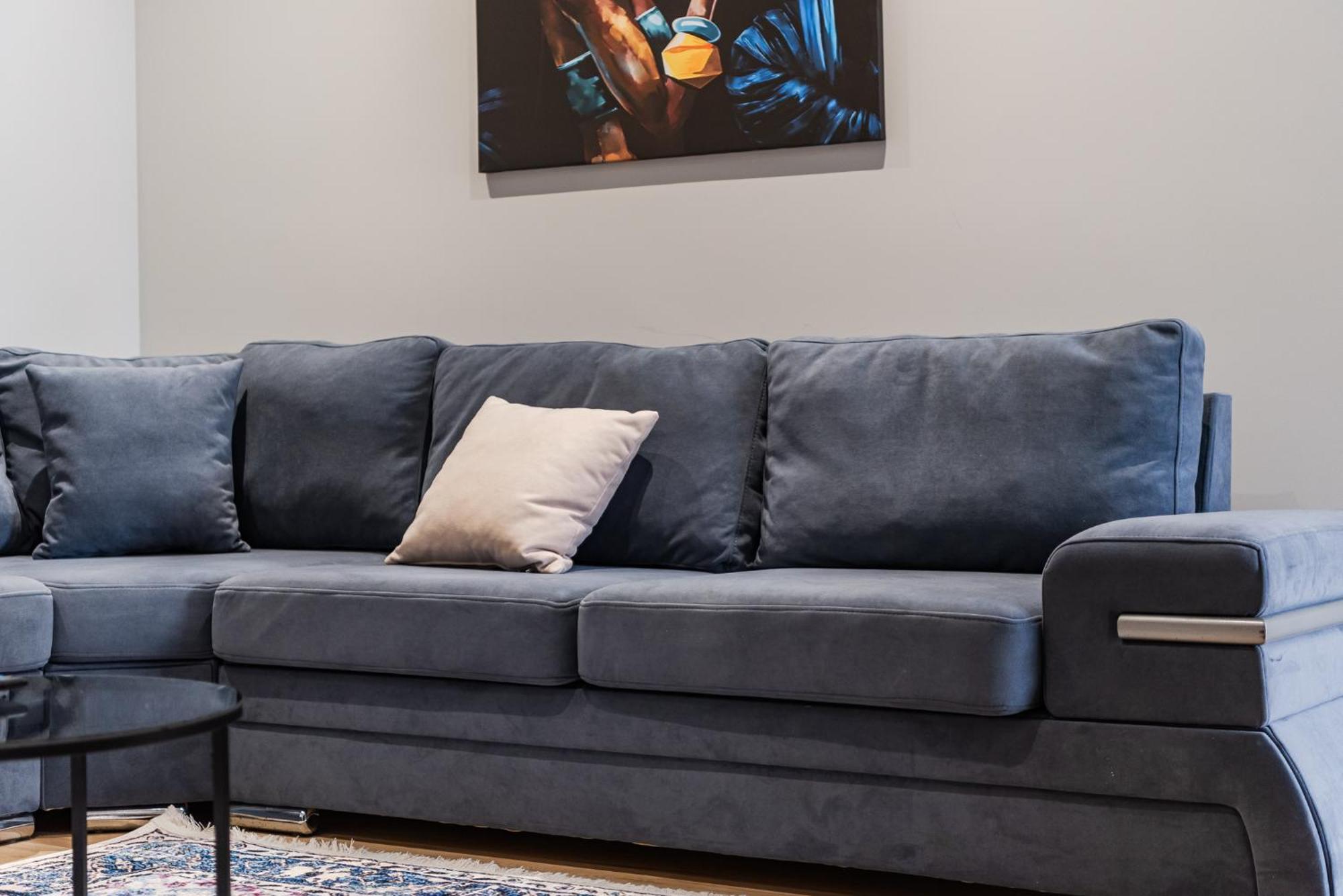 Mumba Apartments By Kondo Stays Tirana Bagian luar foto
