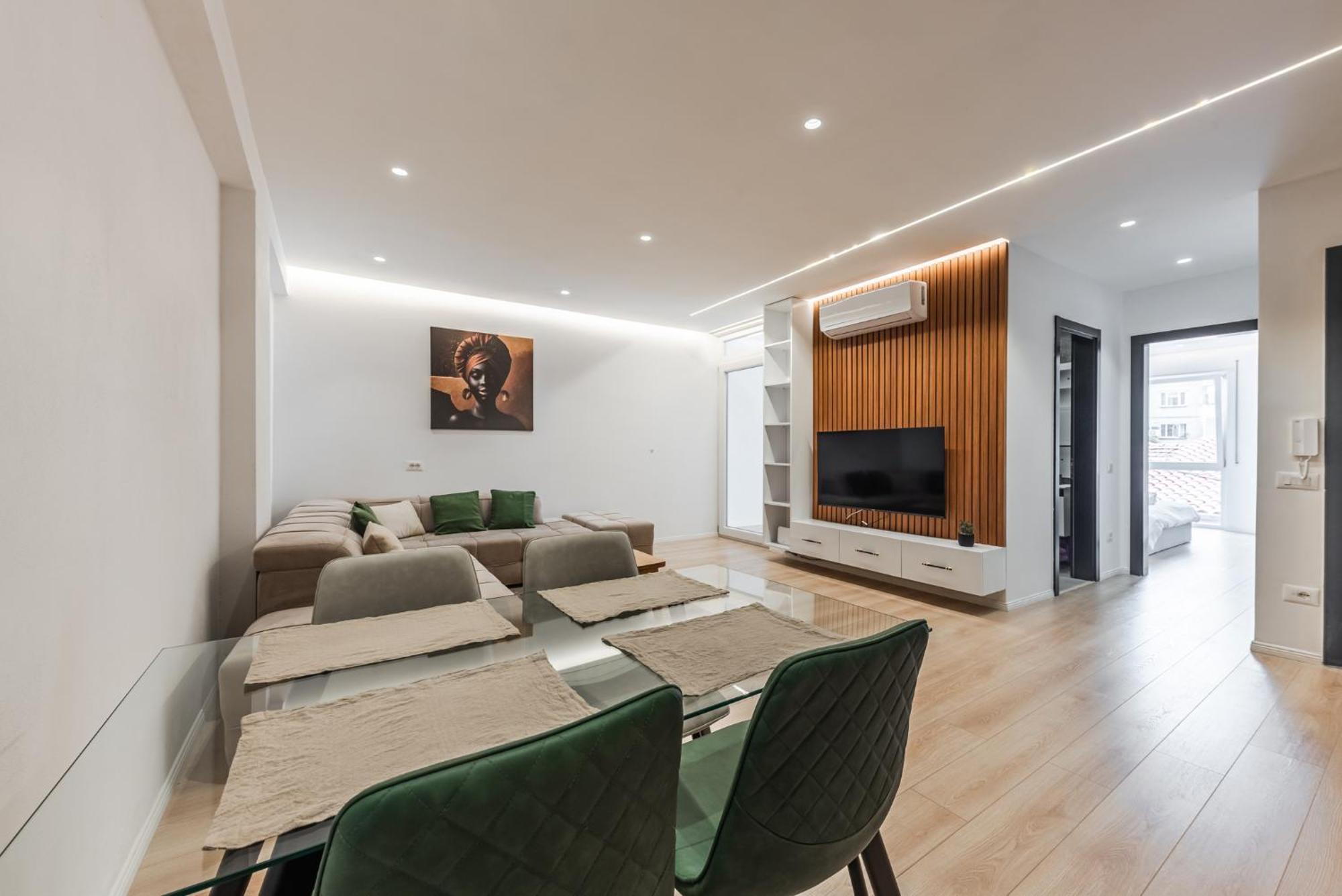 Mumba Apartments By Kondo Stays Tirana Bagian luar foto